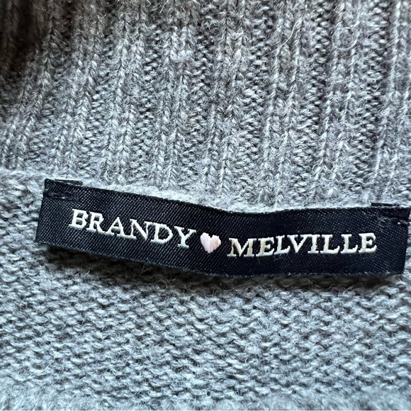 Brandy Melville Gray Wool Blend Turtleneck Long Sleeve Sweater Women's Size S - Picture 8 of 13